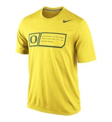 Nike Oregon Ducks Training Day Legend Dri-FIT Performance T-Shirt Yellow